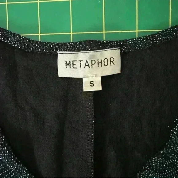 Vintage sparkle fitted top size small - Picture 7 of 13